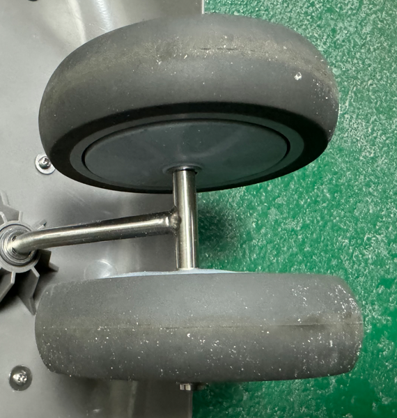 ZIPmow-1 Front wheels (with axle)